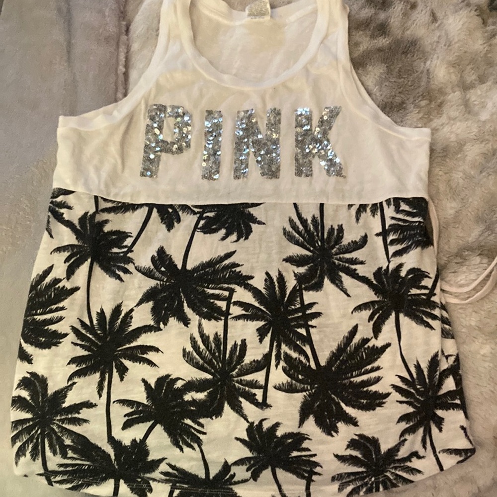 Tank top tee from brand pink